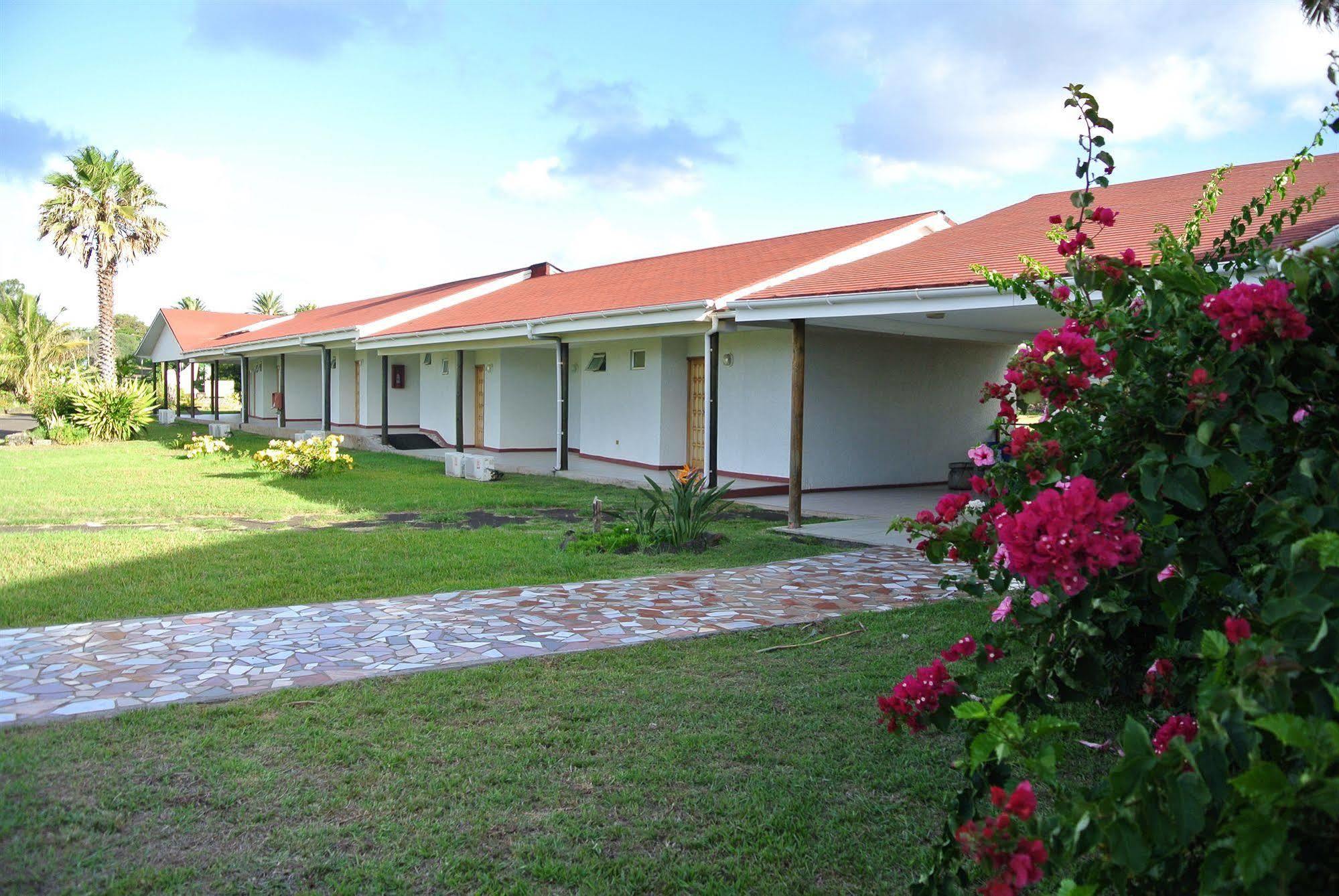 Iorana Isla De Pascua Hotel Hanga Roa Esterno foto