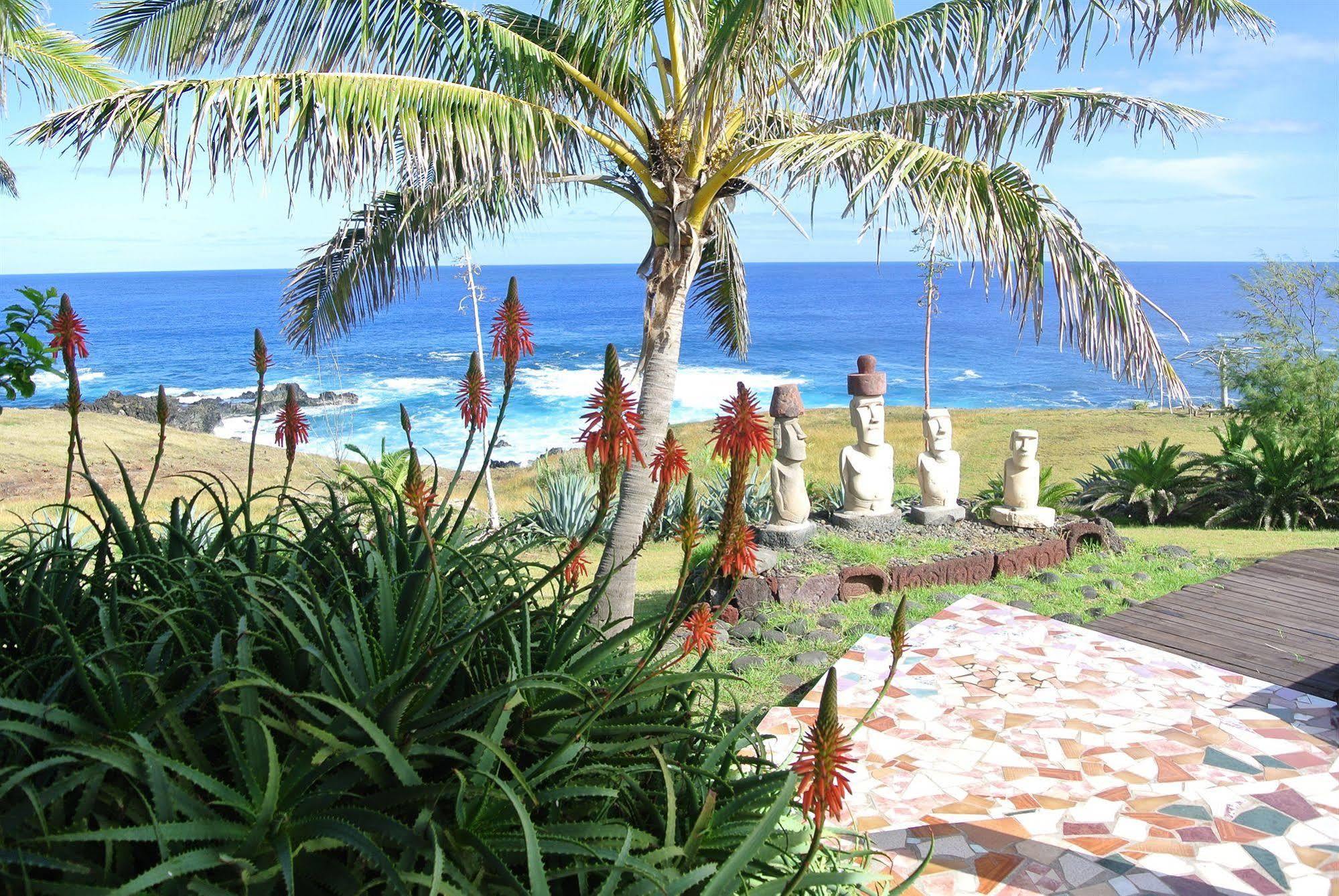 Iorana Isla De Pascua Hotel Hanga Roa Esterno foto
