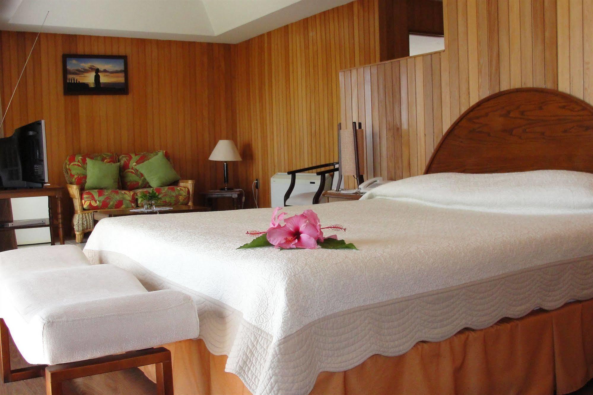 Iorana Isla De Pascua Hotel Hanga Roa Esterno foto